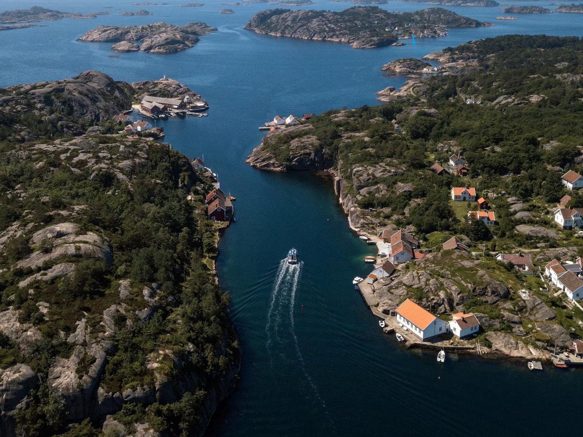 Lunvig - A Cosy Cottage In Idyllic Small Island Near Kristiansand, Sogne Exterior photo